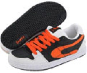 4130 Low Black/White/Orange Shoe