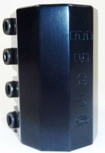 Mutts Offset Pro 4 Quad Clamp Black